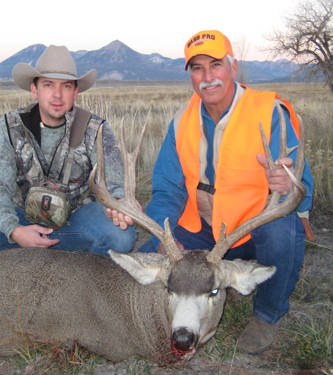 Mule Deer Hunting Packages